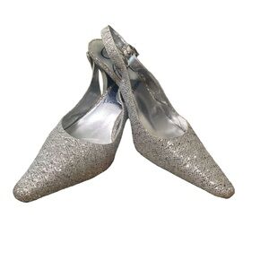 J.Renee silver pumps size 9.5m